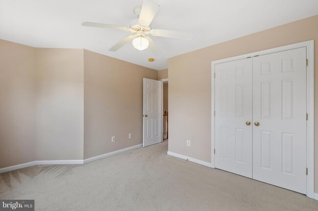 Building Photo - 9036 Woodpecker Ct