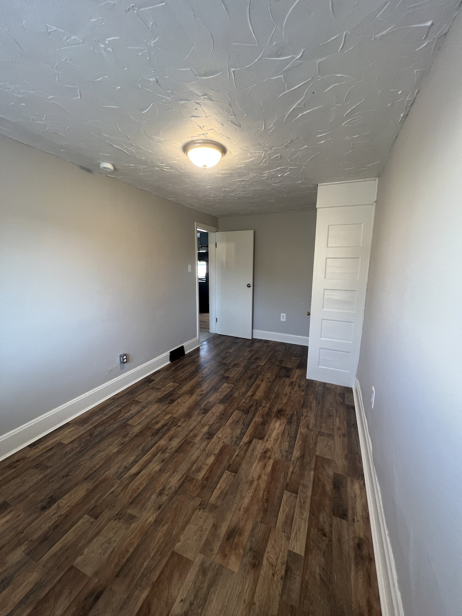 Building Photo - 278 Hosack St