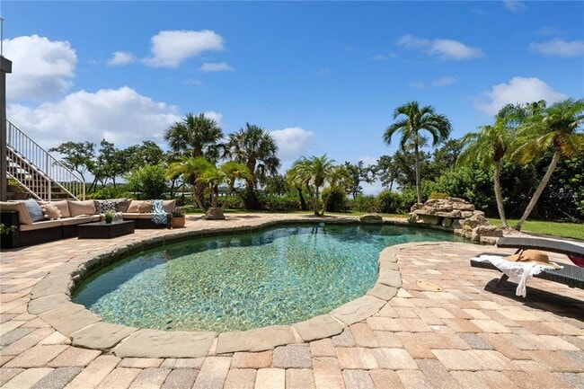 Building Photo - 1661 Seabreeze Dr