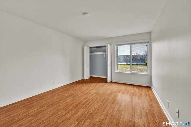 Building Photo - 57 Lawson Ln