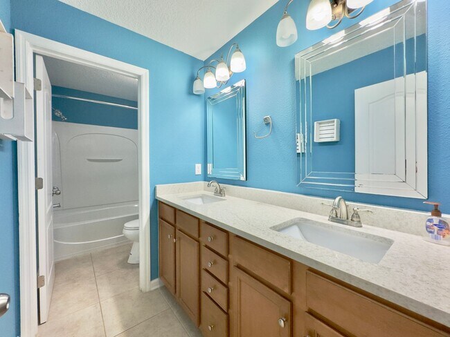 Building Photo - Spacious 4-Bedroom Home with Outdoor Oasis in Sought-After Wynnfield Lakes—Minutes from Beach, Sh...