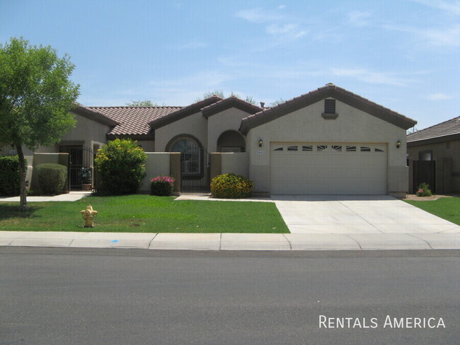 Primary Photo - Immaculate 3 Bed 2 Bath in Mesa!