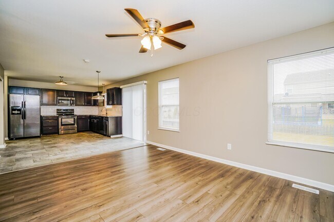 Building Photo - 179 Cottonwood Pl