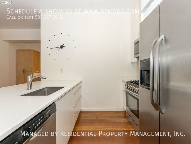 Building Photo - 1030 NW Johnson St