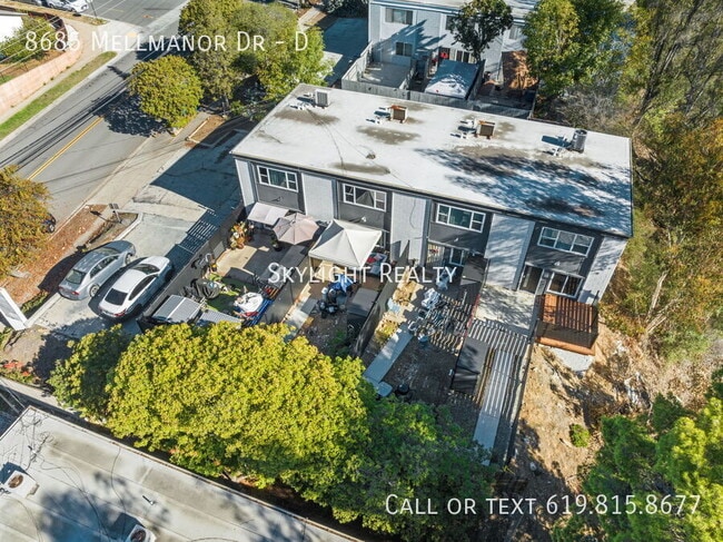 Building Photo - 8685 Mellmanor Dr