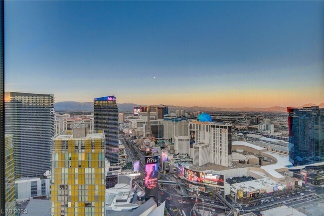 Building Photo - 3750 Las Vegas Blvd S