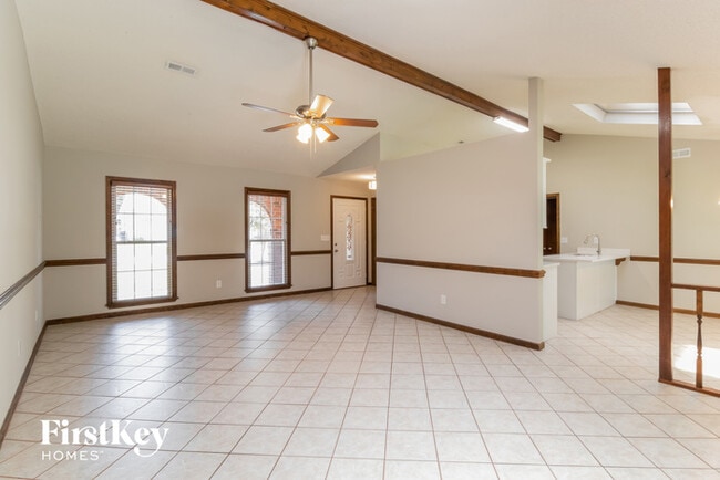 Building Photo - 8157 N Ridgebrook Dr