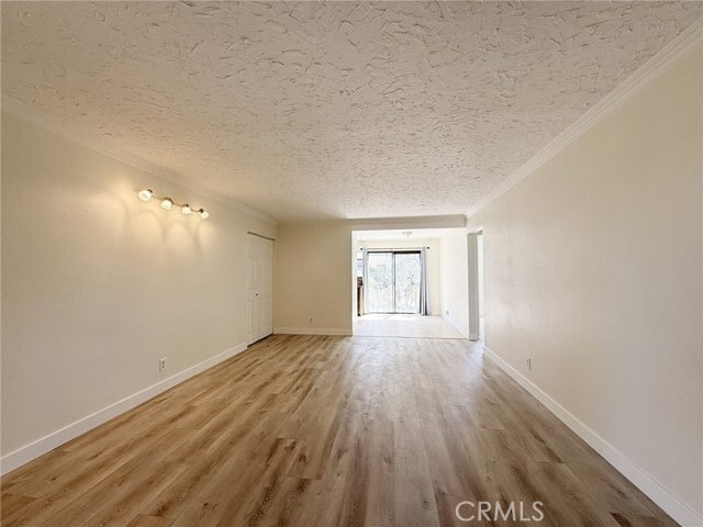 Building Photo - 231 Springview