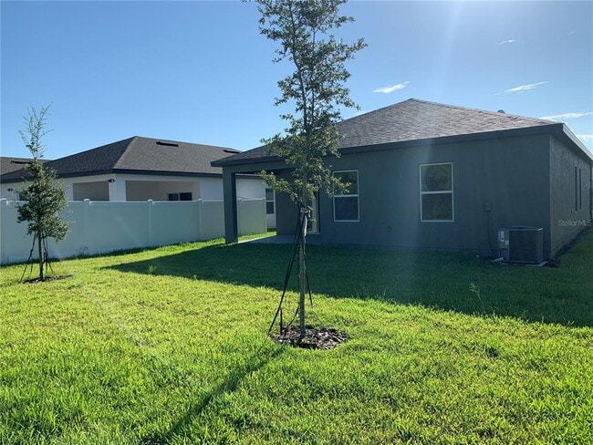 Building Photo - 3074 Neverland Dr