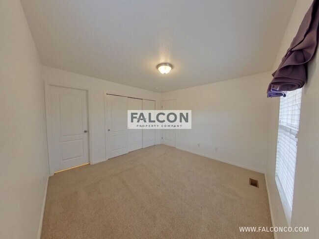 Building Photo - 6627 Silverwind Cir