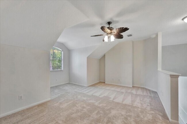 Building Photo - 14010 Hazel Ridge Ct