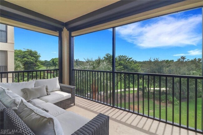 Building Photo - 7008 Pelican Bay Blvd