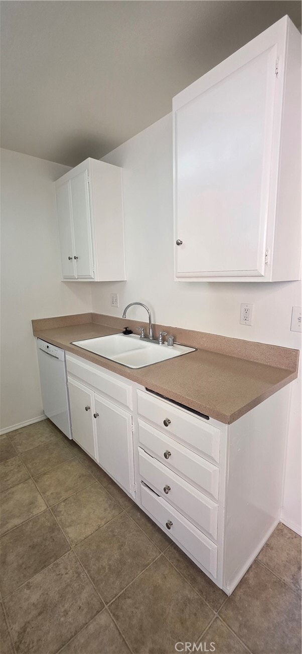 Building Photo - 6600 Warner Ave