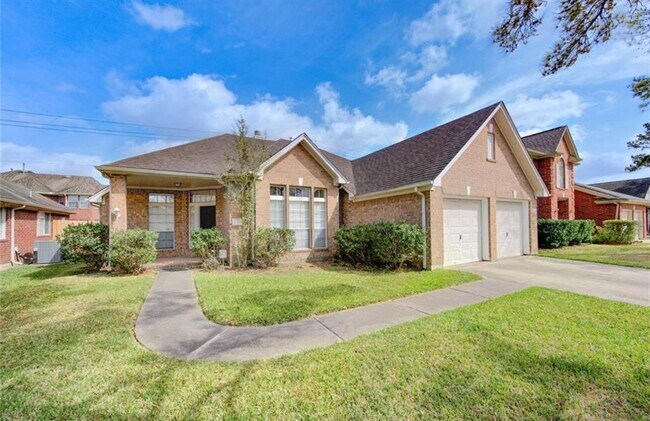 Building Photo - 13130 Georgetown Dr