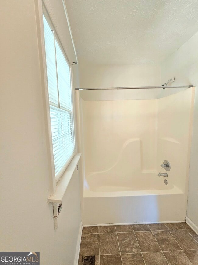 Building Photo - 321 Thomas Dorsey Dr