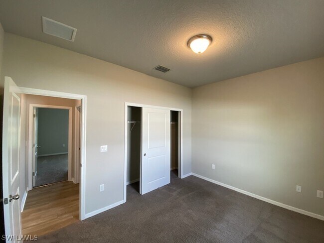 Building Photo - 1627 NW 9th St