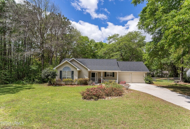 Building Photo - 18 Le Moyne Dr