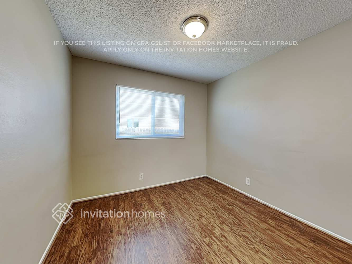 Building Photo - 604 Tule Goose Dr