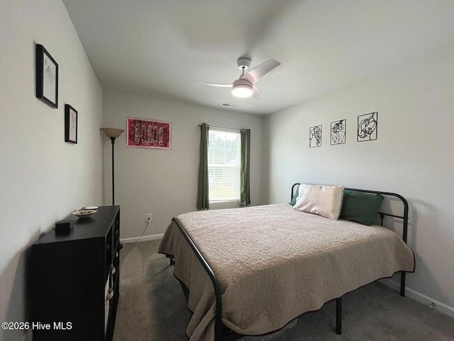 Building Photo - 784 Conductor Ct