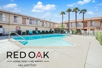 Building Photo - 615 Erie St