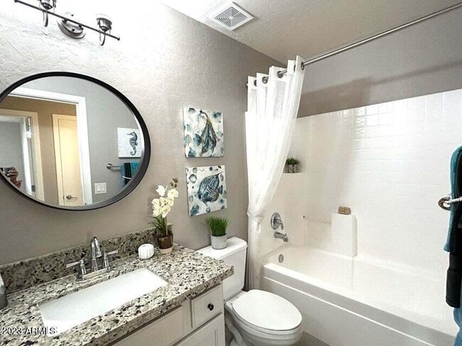 Building Photo - 15247 W Elm Cir