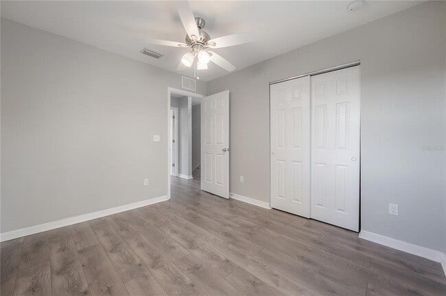 Building Photo - 595 Shady Grove Dr