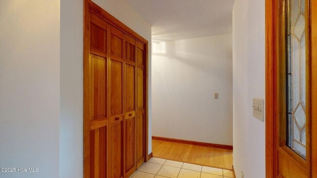 Building Photo - 1236 Rays Bridge Rd