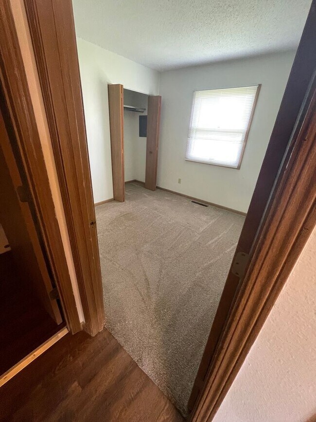 Building Photo - 809-809-1/2 20th Ave