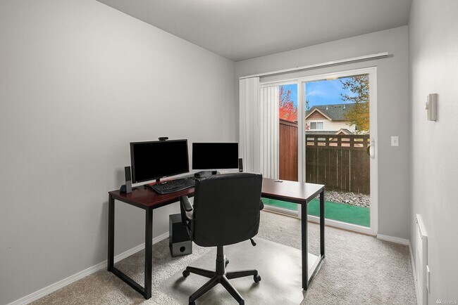 Building Photo - 4773 Whitworth Pl S