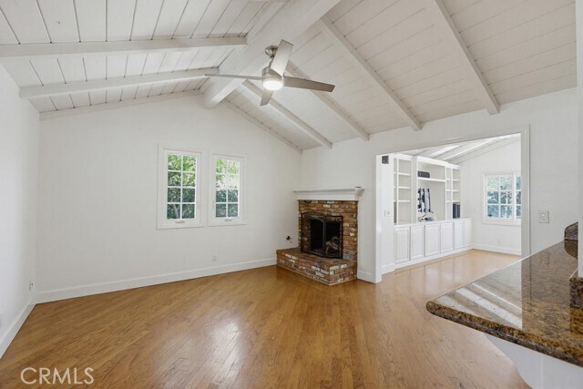 Building Photo - 2705 E Jacaranda Ave