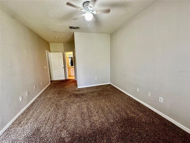 Building Photo - 3757 Conroy Rd