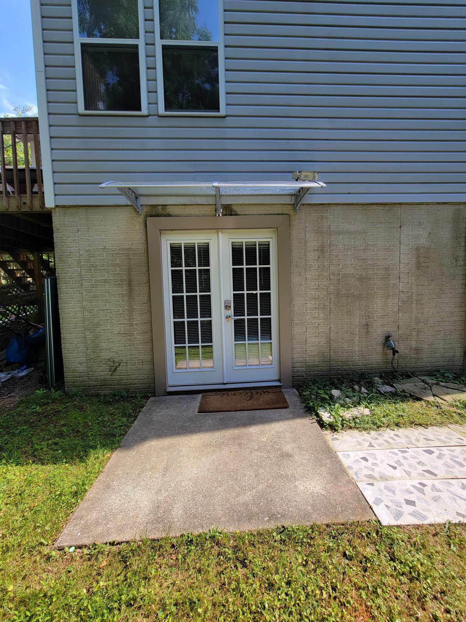 Building Photo - 7209 Carriage Hill Dr