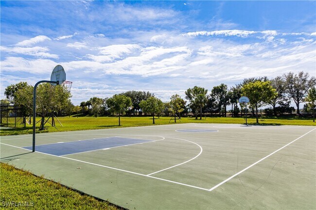 Building Photo - 14310 Oviedo Pl