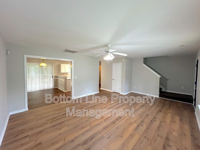 Building Photo - 1335 Braveheart Ln