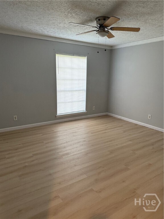 Building Photo - 10520 Sugarbush Rd