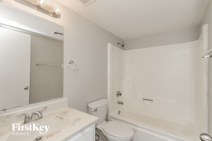 Building Photo - 4050 E Walatowa St