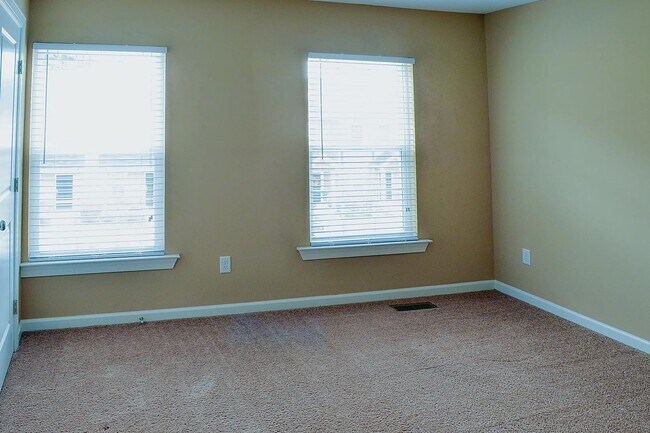Building Photo - Adderman Point- 2 bed/2.5 bath Apartment
