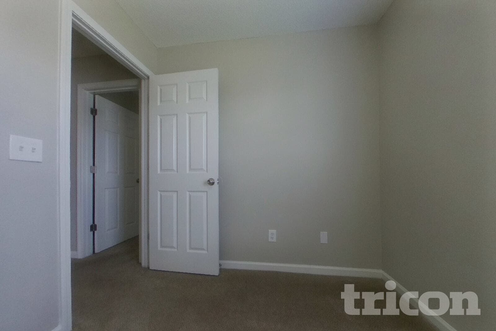Building Photo - 208 Denby Cir