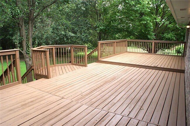 Building Photo - 6725 Ridge Moore Dr NW