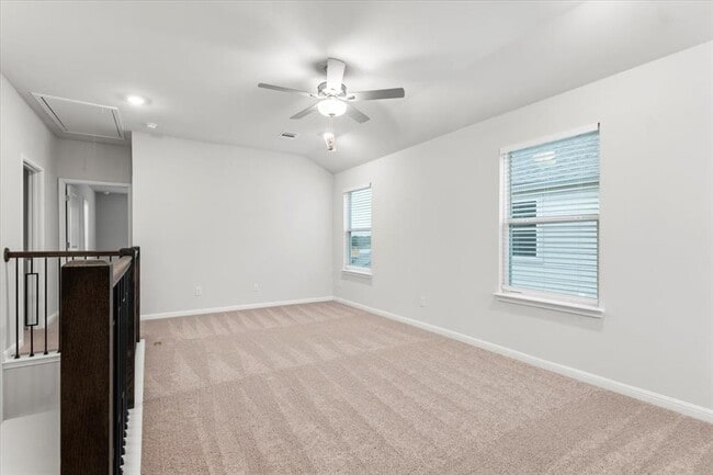 Building Photo - 320 Windstar Rd