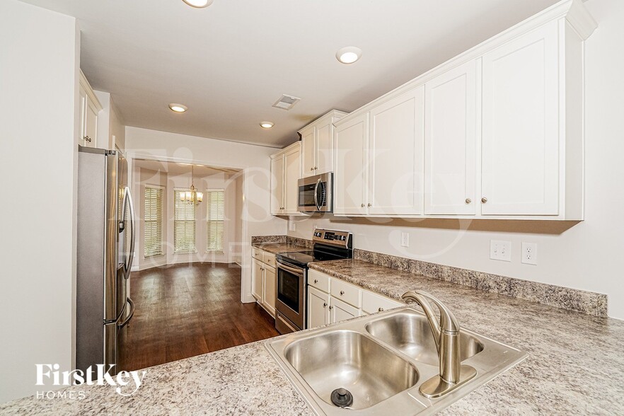 Building Photo - 265 Black Crk Trl