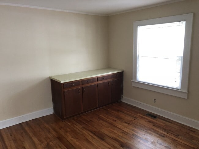 Building Photo - 2 Bedroom House in Tarboro