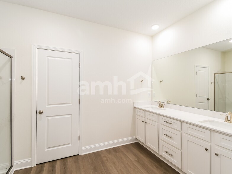 Building Photo - 96796 Blackrock Cv Wy