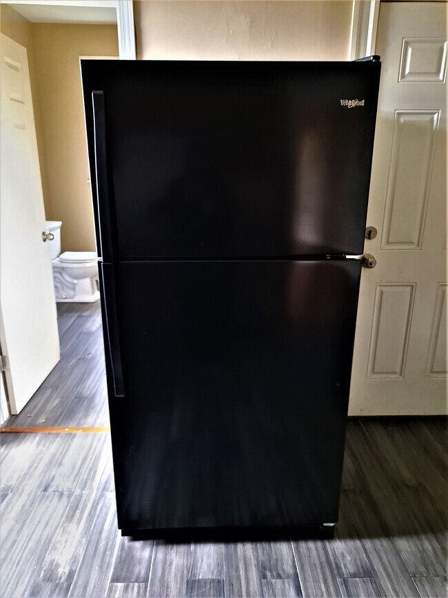 Building Photo - 92 Waumbeck St