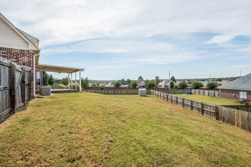 Building Photo - 6029 Berretta Cove