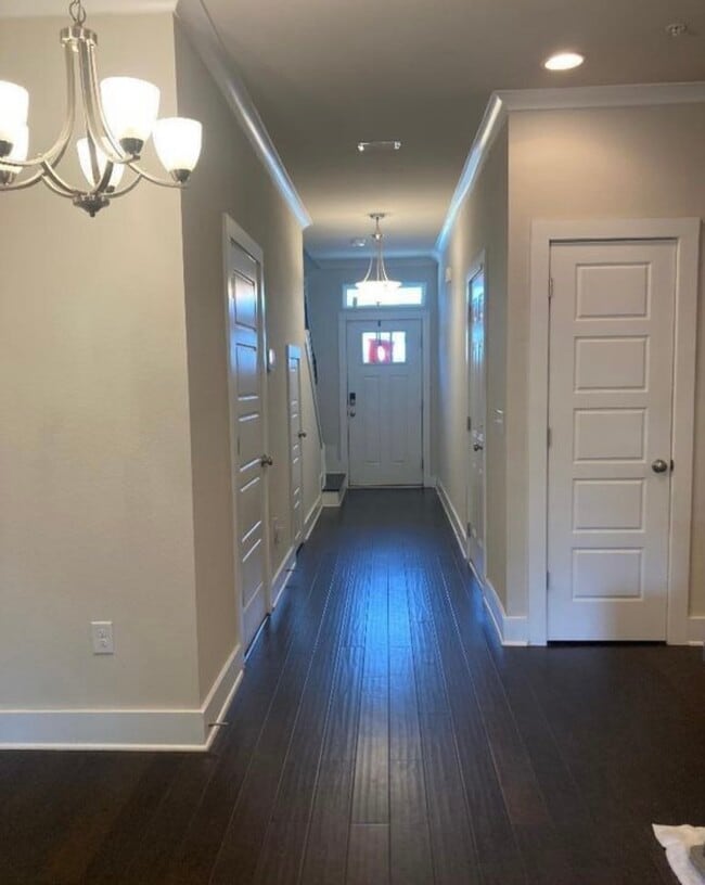 Building Photo - 26918 Spyglass Dr