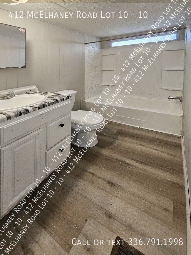 Building Photo - 412 McElhaney Rd