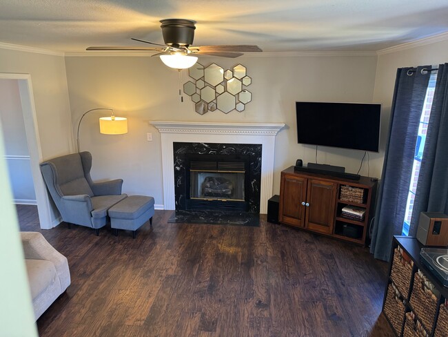 Living room with gas fireplace - 6 Southchase Dr