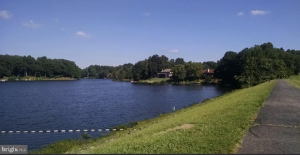 Building Photo - 1508 Holleyside Dr