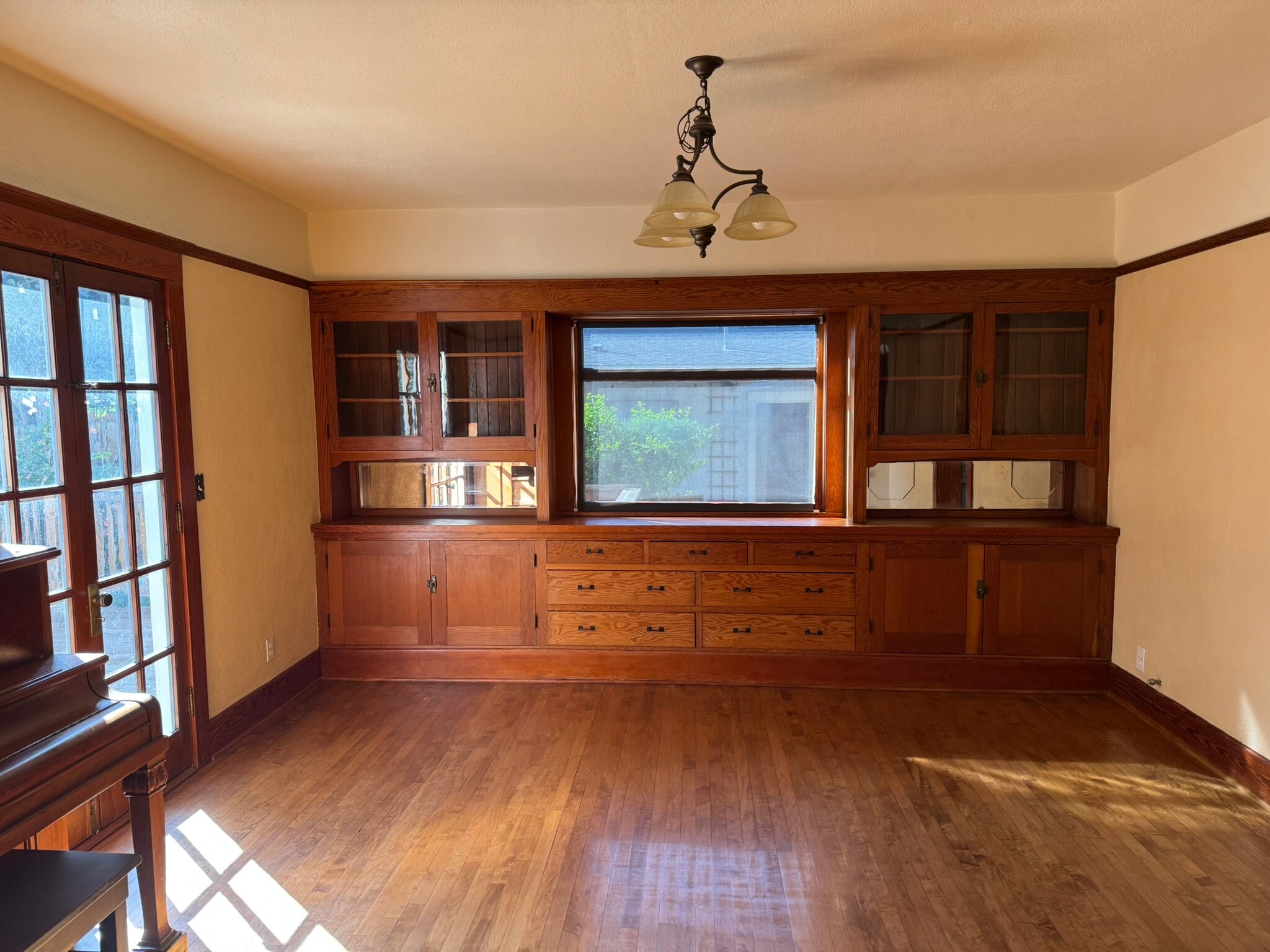 dining room - 1360 Granada Ave